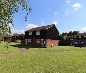 Golden Miller Close, Newmarket, CB8 - Photo 4