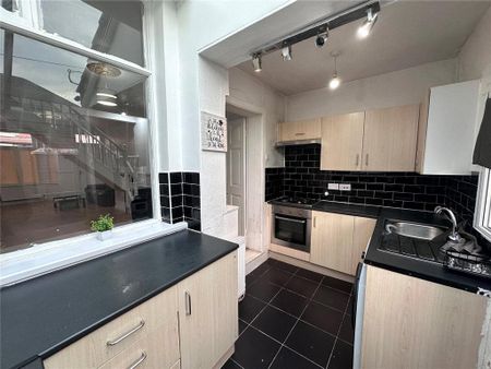 2 bedroom terraced house to rent - Photo 5