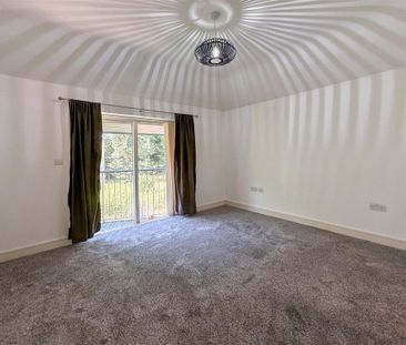 2 bedroom apartment to rent - Photo 6