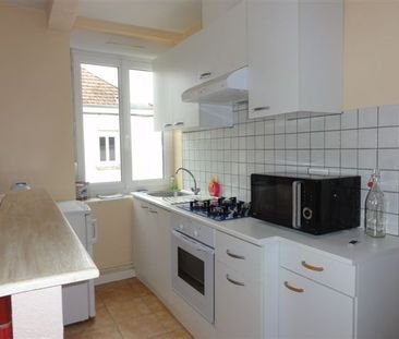 Location Appartement 2 pièces 34m² LE CREUSOT 71200 - Photo 5