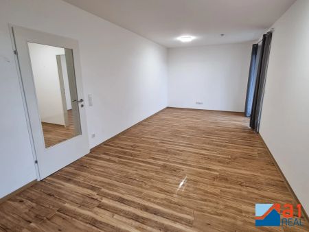 Schöne 2- Zimmerwohnung mit Balkon und Parkplatz! - Photo 2