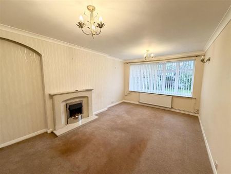 3 bedroom semi-detached house to rent - Photo 2