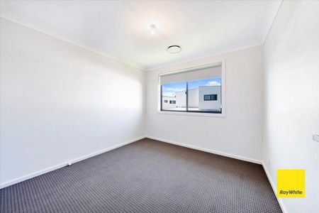A near new freestanding and modern house ready to move in - Photo 5