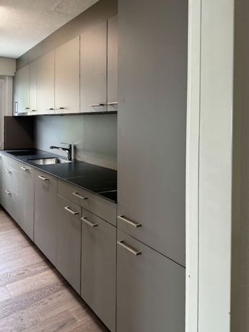 Modern and natural living with good connections - Photo 3