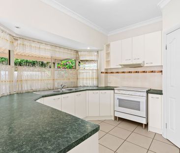 16 Jupiter Street, Springfield Lakes, Qld 4300 - Photo 6
