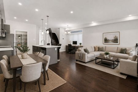 For Lease - 329 Lysander Place, Manor Park - Cardinal Glen and Area, Ontario - Photo 4