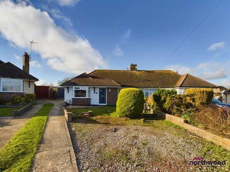 Oldfield Avenue, Willingdon, Eastbourne, BN20 - Photo 4