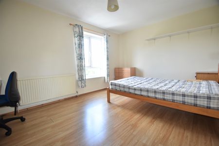 6 bedroom semi-detached house to rent - Photo 4