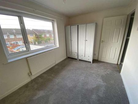 Maureen Walk, Fazakerley, Liverpool, L10 - Photo 3