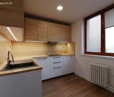 Pronájem bytu 3+1 68 m² - Photo 2