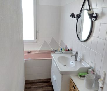 Location Appartement 3 pièces 67m² - Photo 4