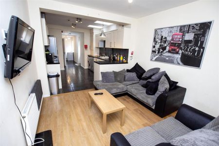 7 bedroom house to rent - Photo 3