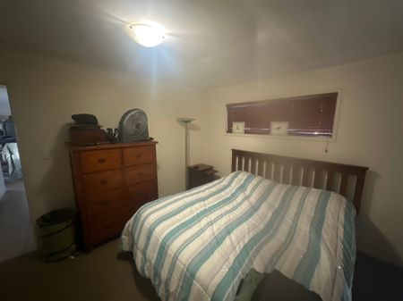 Alexandra Hills - Photo 4