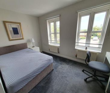 Pendennis Park, Staple Hill, Bristol - Photo 1