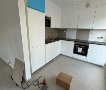 Gunstig gelegen en recent gerenoveerd 2 slaapkamerappartement nabij... - Photo 4