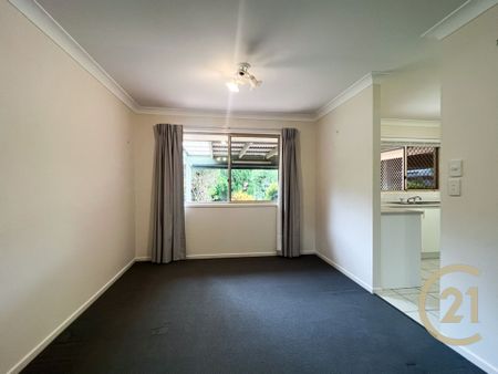 Spacious 4-Bedroom Family Home in Ferny Grove - Photo 3