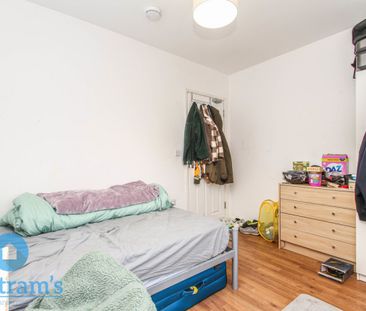 5 bed Detached House for Rent - Photo 5