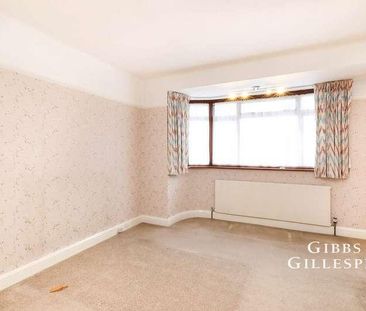 Manor Way, Ruislip, Middlesex, HA4 - Photo 6