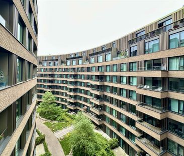 Wood Lane, London - Photo 2
