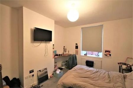 3 Bed - 30 Harold View, Hyde Park, Leeds - LS6 1PP - Student - Photo 2