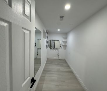 For Lease - 6 Bailey Crescent, Aurora, Ontario - Photo 3