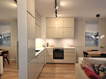 Nowe komfortowe z dużym balkonem i garażem - Фото 2