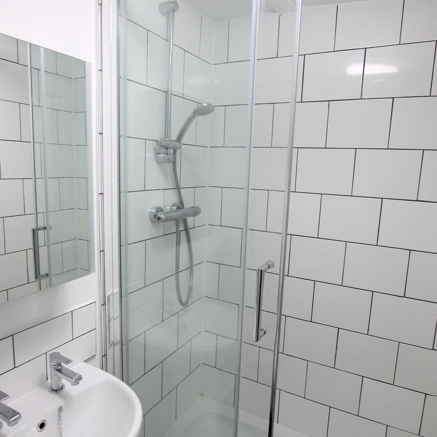 1 bedroom studio to rent Market Hill, Buckingham, Buckinghamshire, MK18 - Photo 1