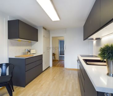 Zentral und modern - 4.5-Zimmer Wohnung in Degersheim - Photo 1