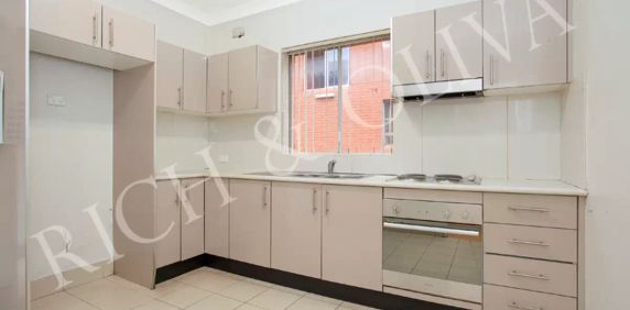 3/5 Denman Avenue, Wiley Park - Photo 2