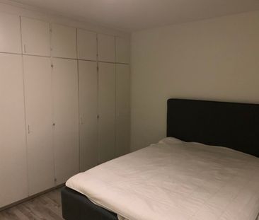 Jonstorpsvägen, Solna - Photo 3