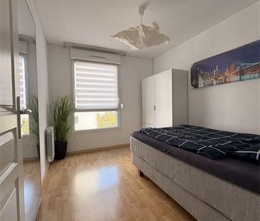 Location Appartement 4 pièces 76m² - Photo 3