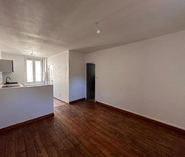 Location Appartement 3 pièces 46m² SETE 34200 - Photo 1