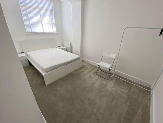 2 bedroom flat to rent - Photo 1