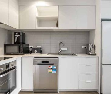 Modern Apartment with carpark - Photo 5