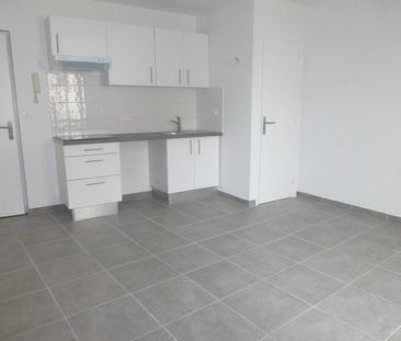 Location Appartement 1 pièce 32m² BIOT 06410 - Photo 1