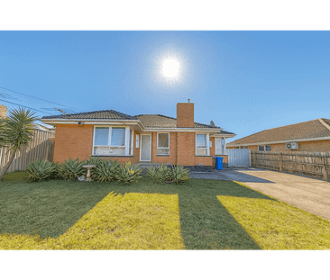 1/6 Sweet Gum Avenue, Narre Warren, Vic 3805 - Photo 2
