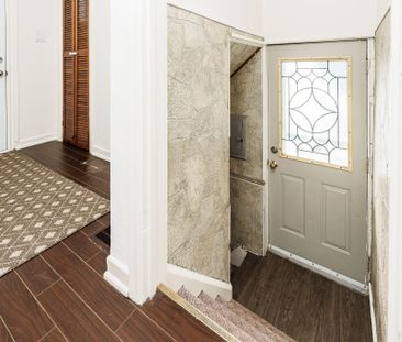 For Lease - 56 Ash Crescent, Toronto, Ontario - Photo 3