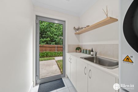 6/19 Torpy Place, Jerrabomberra NSW 2619 - Townhouse For Rent | Domain - Photo 3