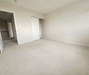 For Lease - 88 Buckle Crescent, Aurora, Ontario - Photo 6