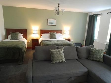 Studio to rent - Photo 2