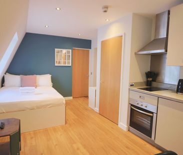 Studio Apartment – Medium Let - Photo 5