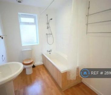 5 bedroom detached house to rent - Photo 6