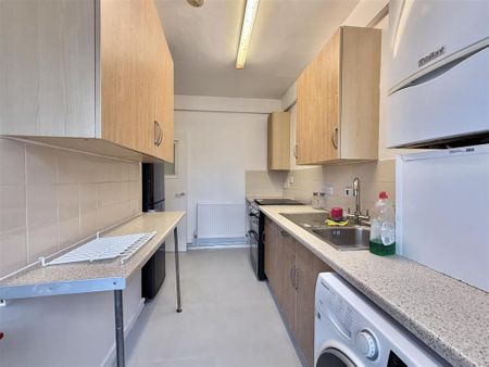 2 bedroom property to rent - Photo 5