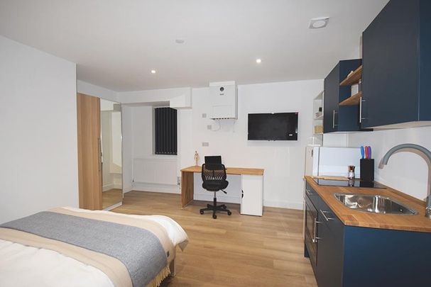 Studio to rent - Photo 1