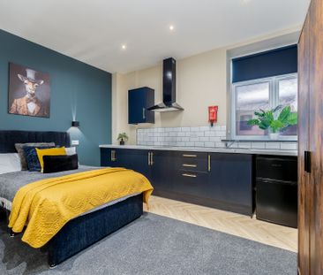 Crown House, Nuneaton, CV11 4BX - Photo 3