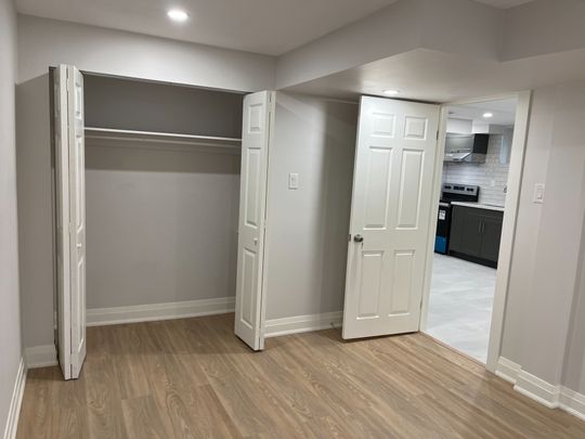 For Lease - 17 Applemore Road Unit# Basement, Toronto, Ontario - Photo 1