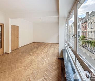 Appartement te huur in Antwerpen met 2 slaapkamers - foto 2