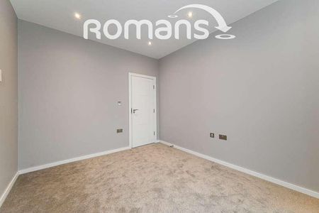 The Braccans, London Road, Bracknell, RG12 - Photo 4