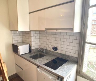 Studio de 12,03 m² meublé Quartier Saint Louis - Photo 3