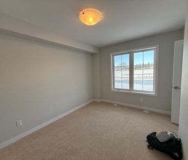 For Lease - 87 York Downs Boulevard, Markham, Ontario - Photo 6